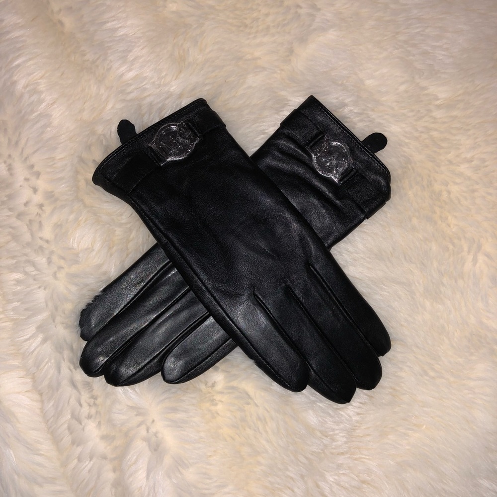 Michael Kors Gloves